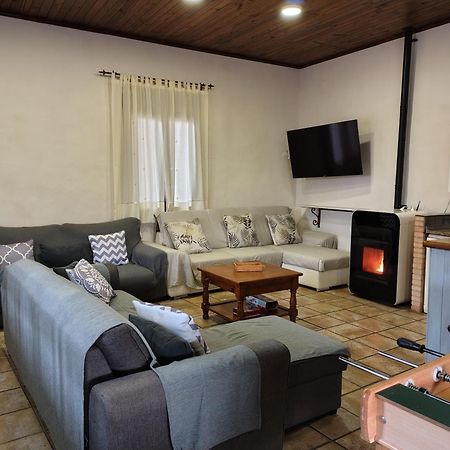 Los Laureles Casa Rural Urda Exterior foto