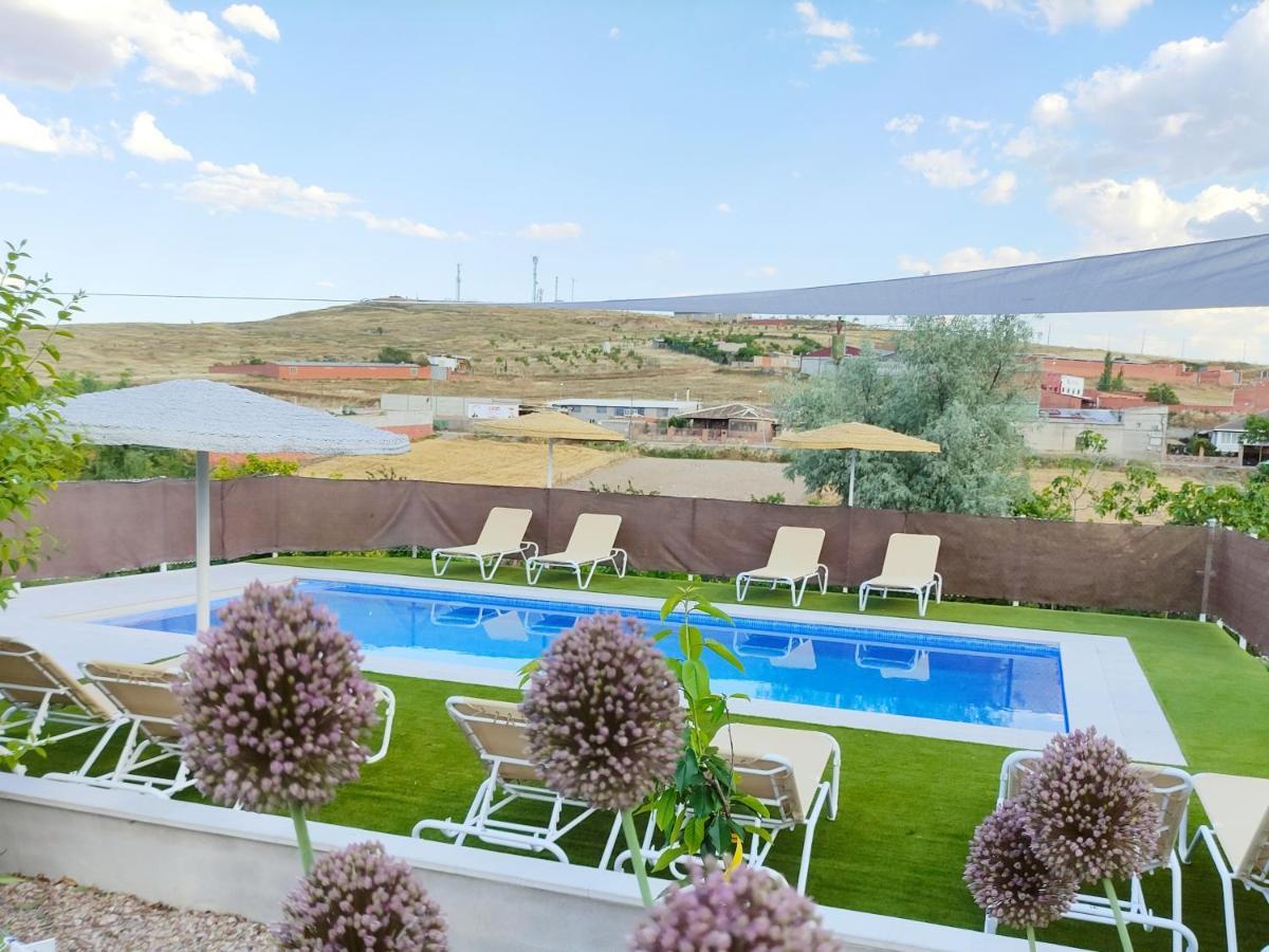 Los Laureles Casa Rural Urda Exterior foto